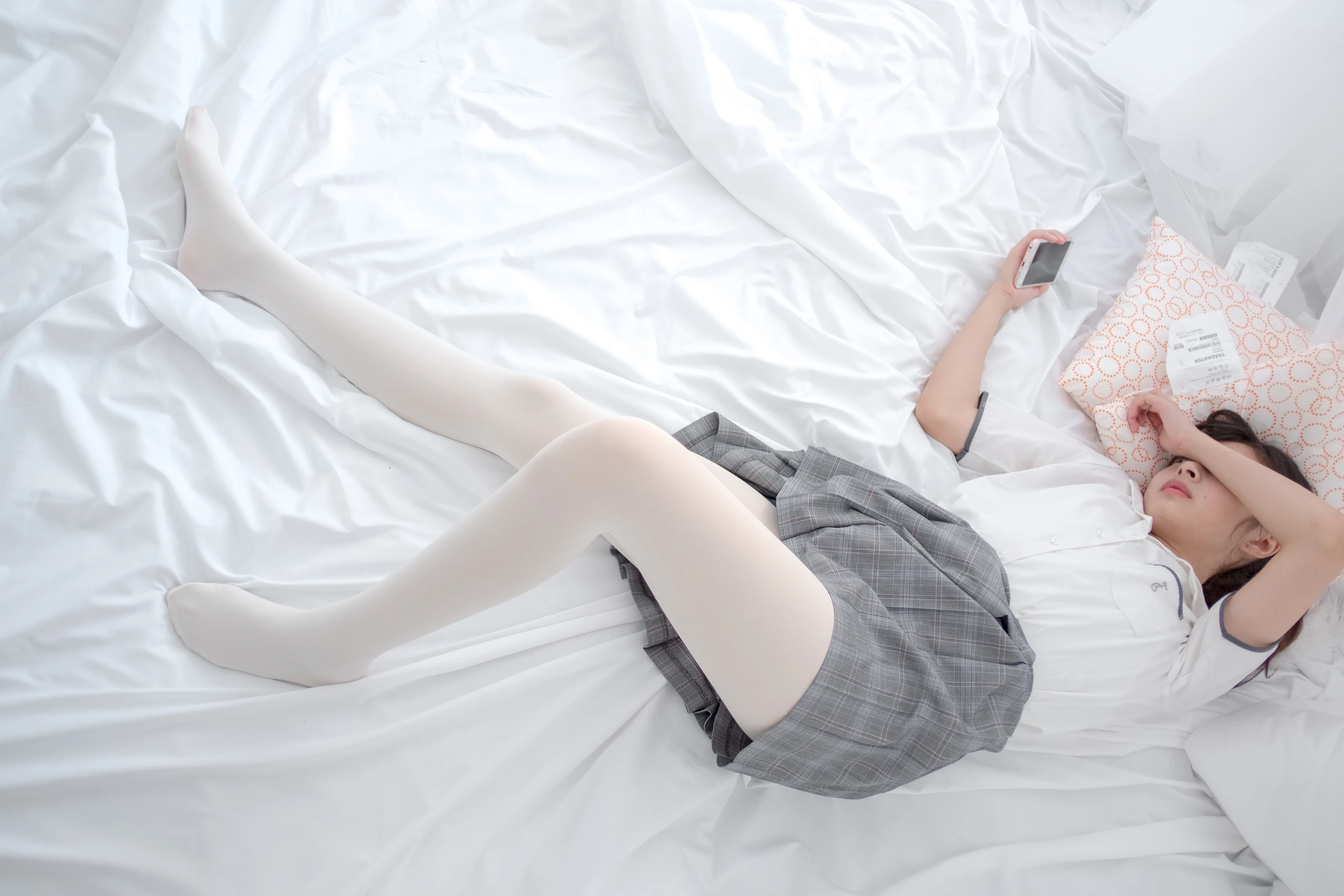 森萝财团 R15-028 [96P]插图8